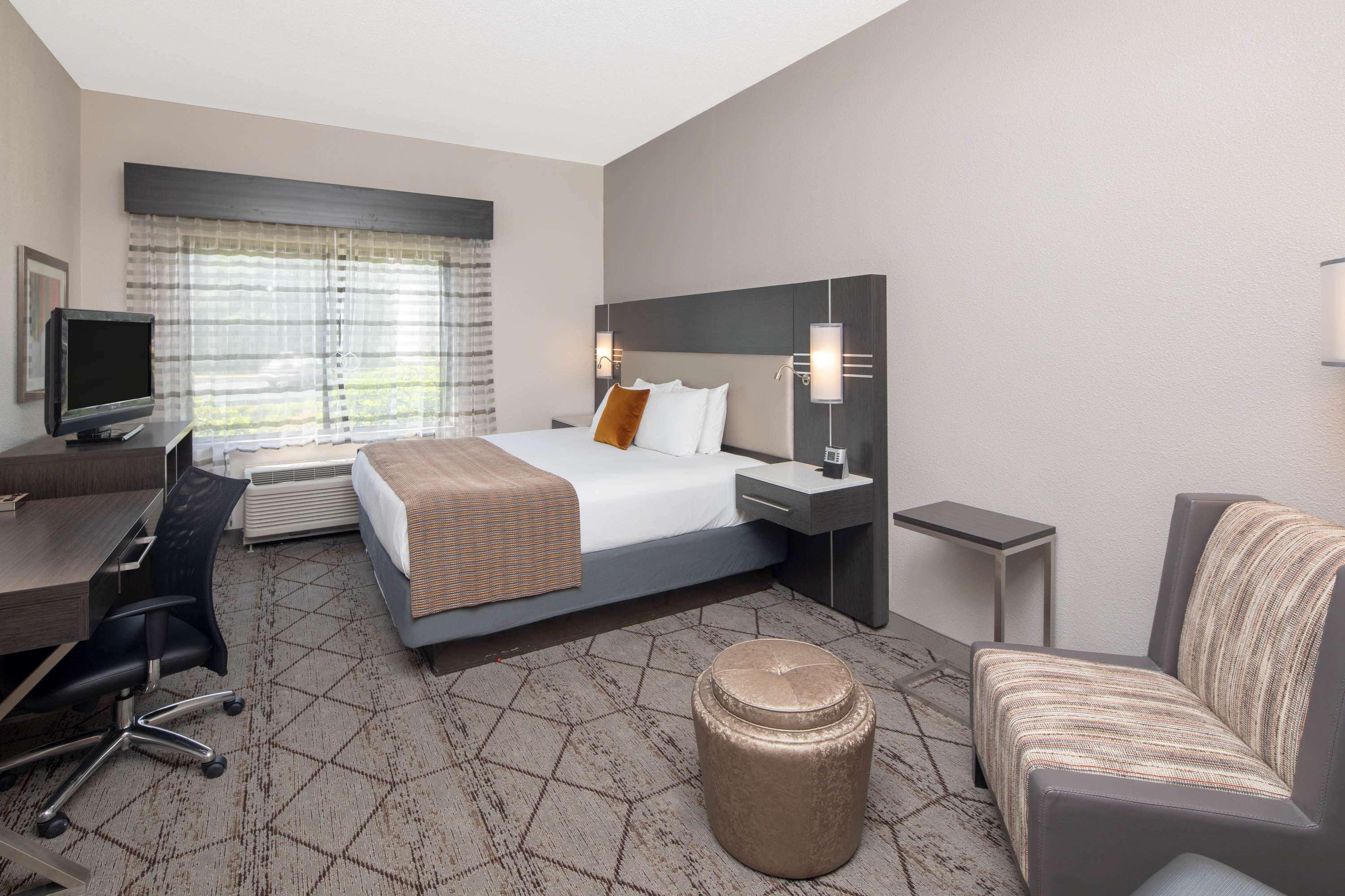 Wingate By Wyndham Greenville Airport מראה חיצוני תמונה