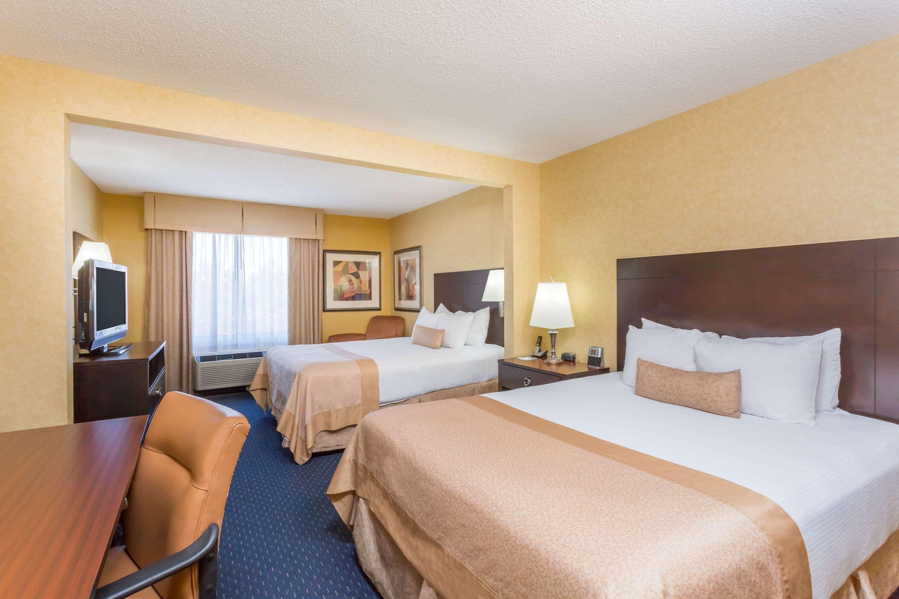 Wingate By Wyndham Greenville Airport מראה חיצוני תמונה