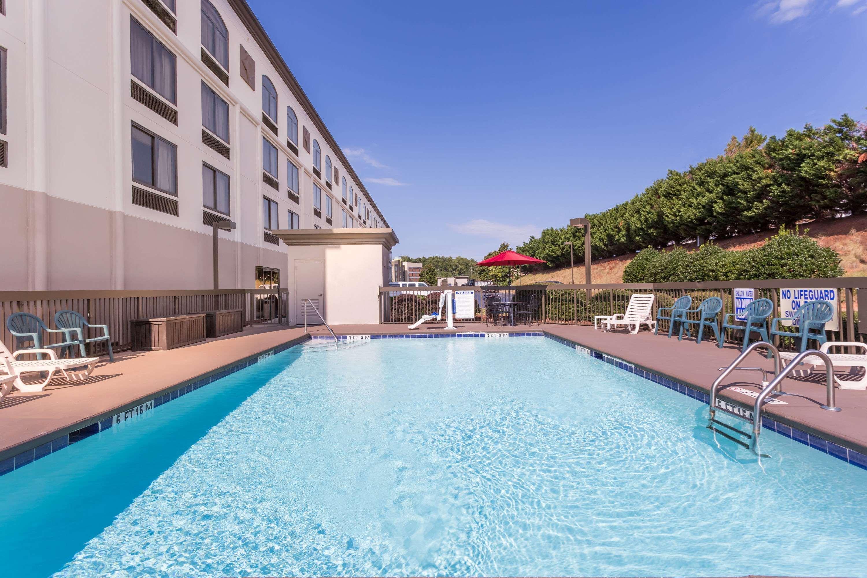 Wingate By Wyndham Greenville Airport מראה חיצוני תמונה