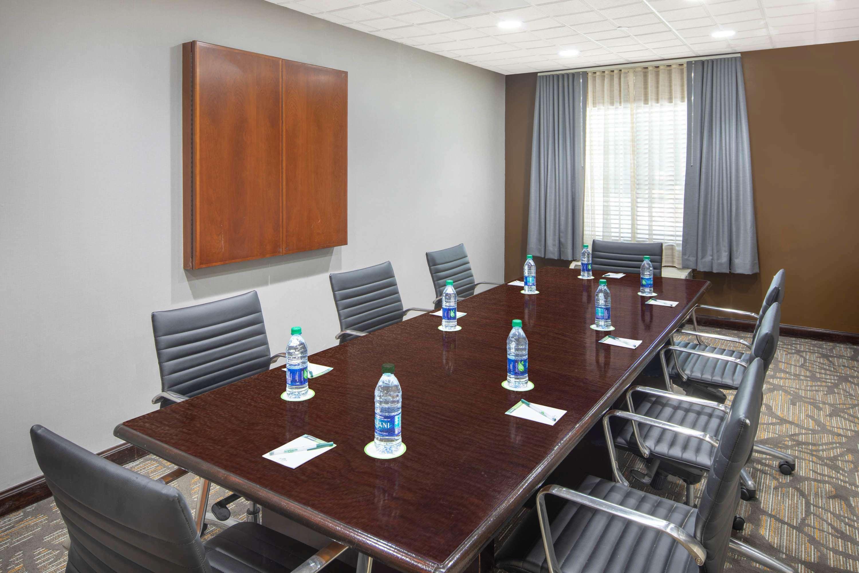 Wingate By Wyndham Greenville Airport מראה חיצוני תמונה