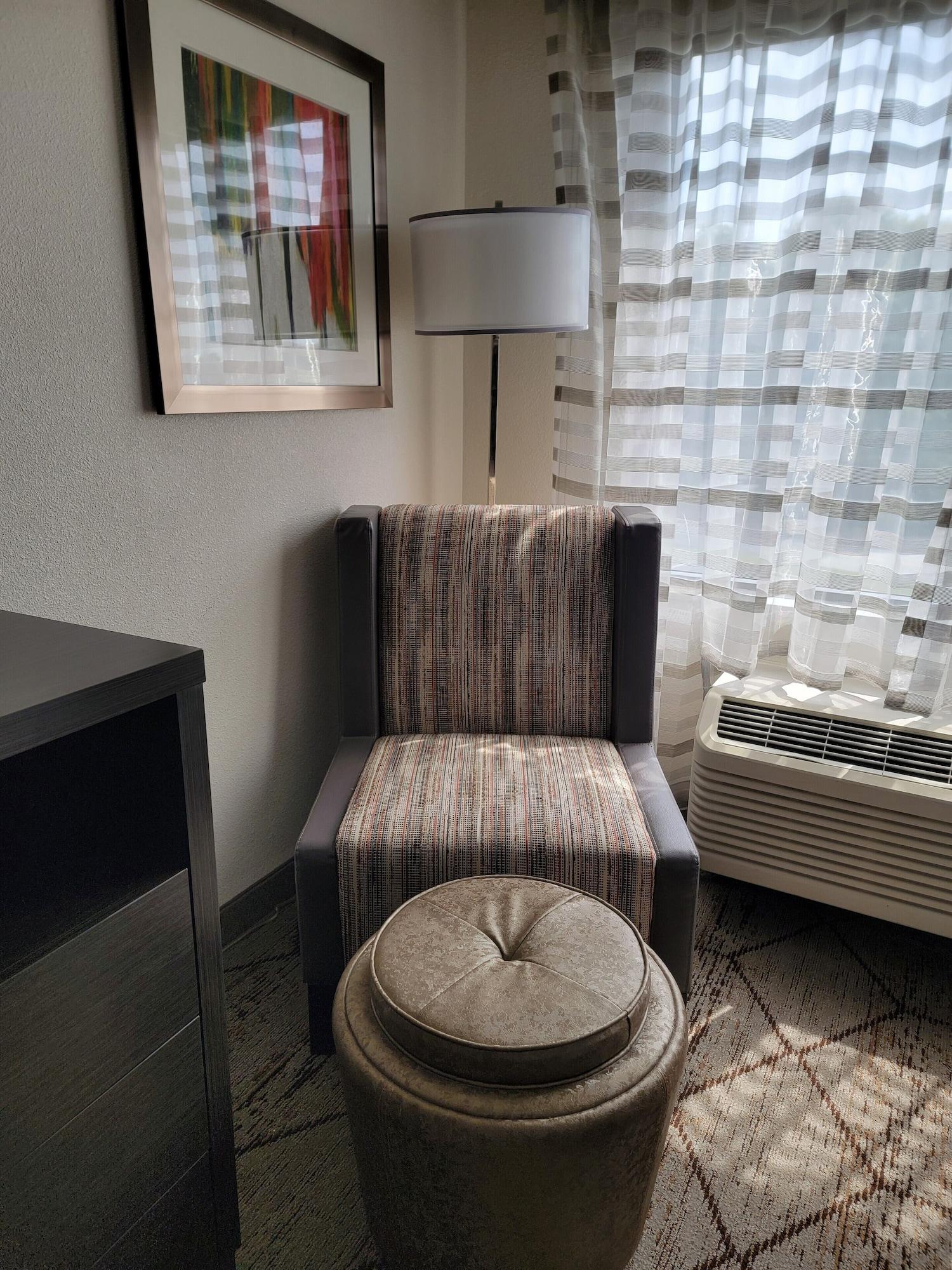 Wingate By Wyndham Greenville Airport מראה חיצוני תמונה